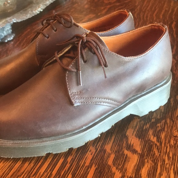 BRITISH Dr Martens from England - Picture 5 of 11